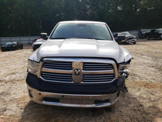 1C6RR7TT4KS695495 - 2019 RAM 1500 CLASS SLT WHITE photo 5