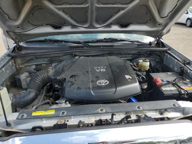 3TMJU4GN7BM124235 - 2011 TOYOTA TACOMA DOUBLE CAB PRERUNNER SILVER photo 11