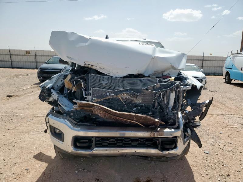 3C6UR5DL9NG441175 - 2022 RAM 2500 BIG HORN/LONE STAR WHITE photo 5