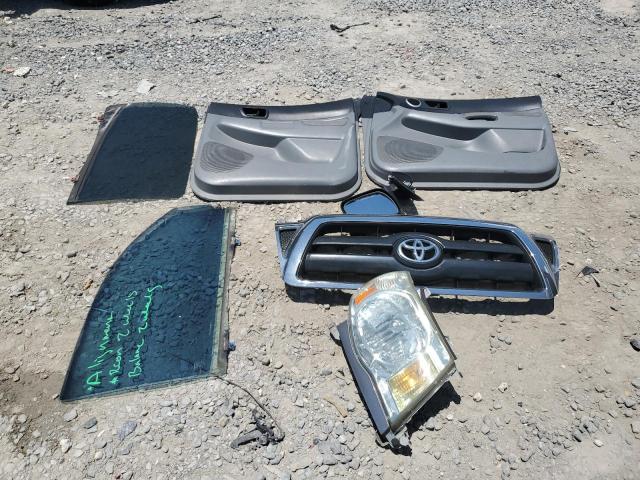 3TMJU62N67M042104 - 2007 TOYOTA TACOMA DOUBLE CAB PRERUNNER GRAY photo 12