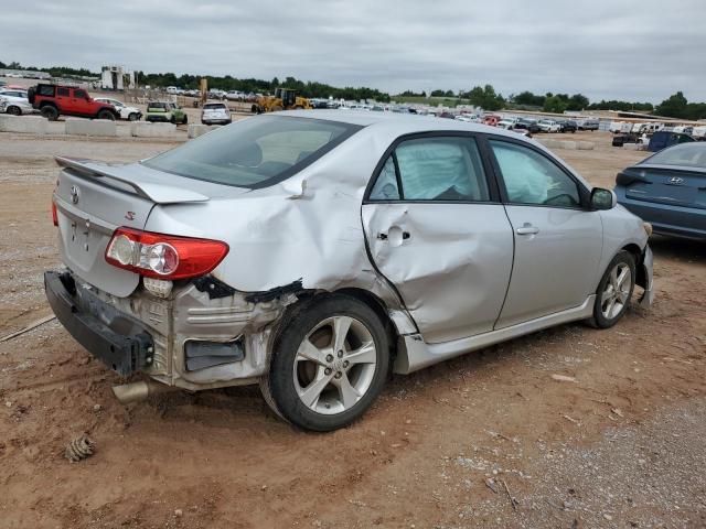 5YFBU4EE1DP142524 - 2013 TOYOTA COROLLA BASE SILVER photo 3