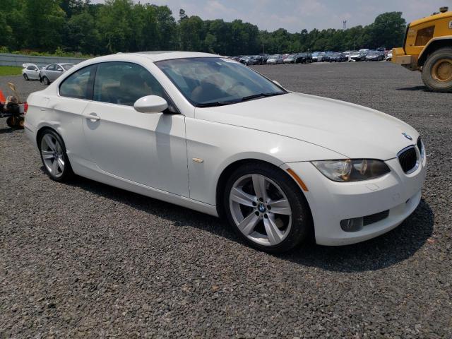 WBAWB73588P043246 - 2008 BMW 335 I WHITE photo 4