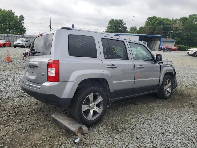 1C4NJRFB8HD210852 - 2017 JEEP PATRIOT LATITUDE GRAY photo 3