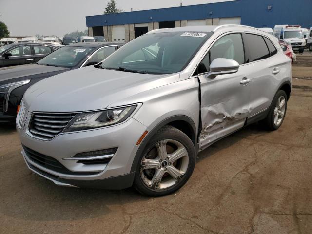 5LMCJ1D9XJUL12872 - 2018 LINCOLN MKC PREMIERE SILVER photo 1