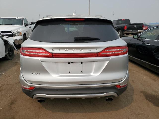 5LMCJ1D9XJUL12872 - 2018 LINCOLN MKC PREMIERE SILVER photo 6