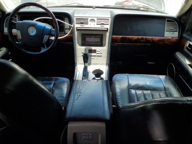 5LMFU27R63LJ37471 - 2003 LINCOLN NAVIGATOR SILVER photo 8