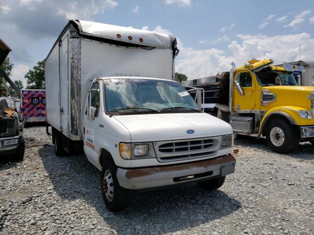 1FDKE30S2VHB53447 - 1997 FORD ECONOLINE E350 CUTAWAY VAN WHITE photo 4