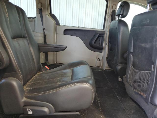 2C4RC1CG3CR118938 - 2012 CHRYSLER TOWN & COU TOURING L WHITE photo 11