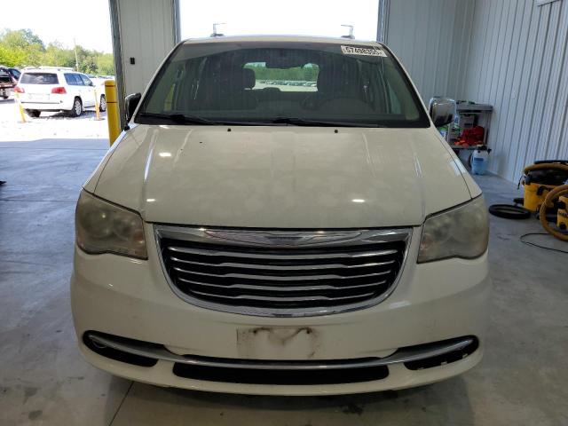 2C4RC1CG3CR118938 - 2012 CHRYSLER TOWN & COU TOURING L WHITE photo 5