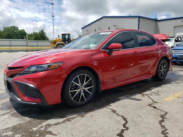 4T1G11BK5PU106782 - 2023 TOYOTA CAMRY SE NIGHT SHADE RED photo 1