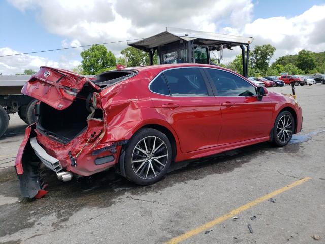 4T1G11BK5PU106782 - 2023 TOYOTA CAMRY SE NIGHT SHADE RED photo 3