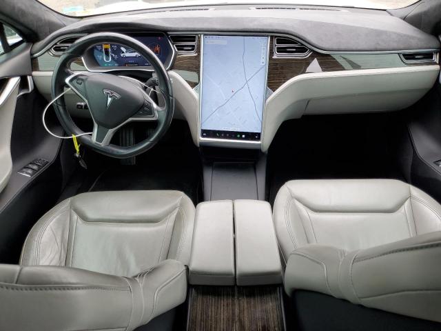 5YJSA1E17GF123478 - 2016 TESLA MODEL S WHITE photo 8