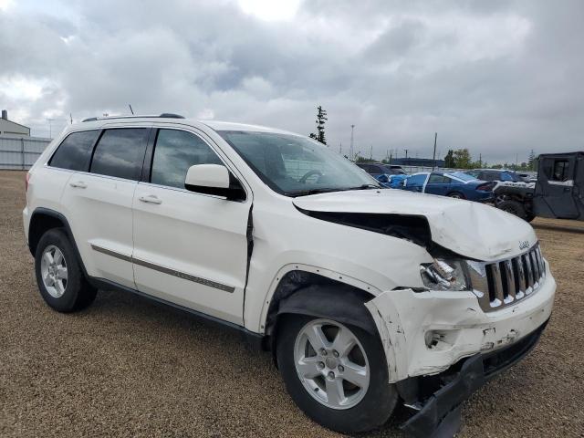 1J4RR4GG9BC600440 - 2011 JEEP GRAND CHER LAREDO თეთრი ფოტო 4