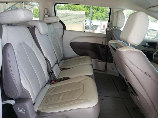 2C4RC1EG6KR500277 - 2019 CHRYSLER PACIFICA TOURING L PLUS WHITE photo 11