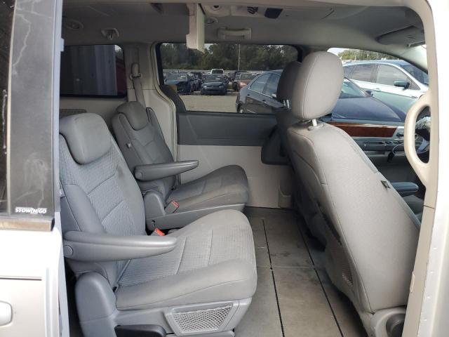 2A8HR54139R560504 - 2009 CHRYSLER TOWN & COU TOURING SILVER photo 10