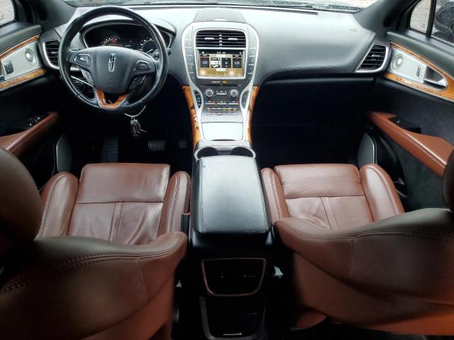 2LMPJ8LP4HBL35288 - 2017 LINCOLN MKX RESERVE أسود صورة 8