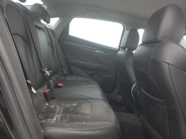 1G4ZP5SS8HU141610 - 2017 BUICK LACROSSE ESSENCE შავი ფოტო 10