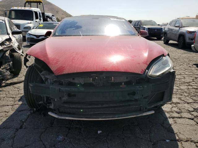 5YJSA1AGXDFP08917 - 2013 TESLA MODEL S RED photo 5