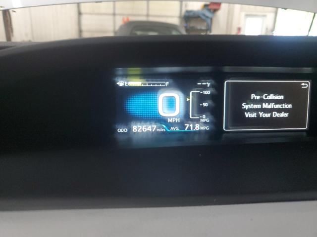 JTDKARFP9H3034575 - 2017 TOYOTA PRIUS PRIM SILVER photo 9