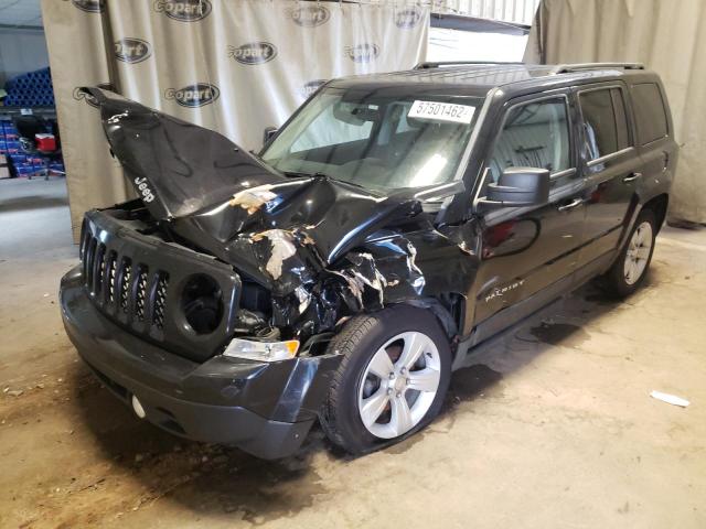 1C4NJRFB2DD137441 - 2013 JEEP PATRIOT LATITUDE BLACK photo 2