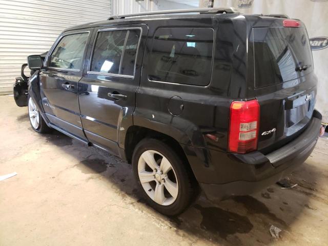 1C4NJRFB2DD137441 - 2013 JEEP PATRIOT LATITUDE BLACK photo 3