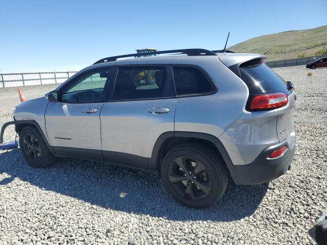 1C4PJMCB4JD543393 - 2018 JEEP CHEROKEE LATITUDE SILVER photo 2