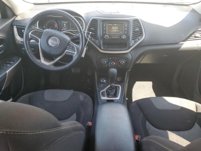 1C4PJMCB4JD543393 - 2018 JEEP CHEROKEE LATITUDE SILVER photo 8