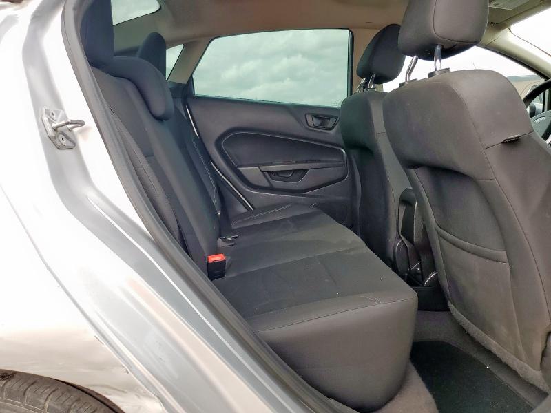 3FADP4BJXJM108432 - 2018 FORD FIESTA SE Argintiu fotografie 10