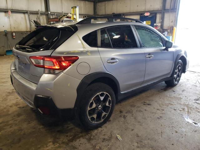 JF2GTABC2JH227357 - 2018 SUBARU CROSSTREK PREMIUM SILVER photo 3