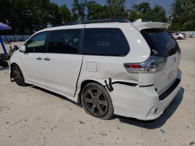 5TDXZ3DC0JS947533 - 2018 TOYOTA SIENNA SE WHITE photo 2