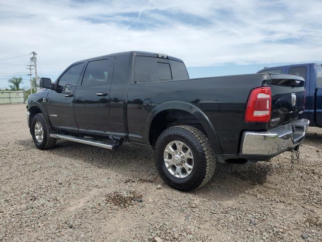 3C6UR5NL4LG313826 - 2020 RAM 2500 LARAMIE BLACK photo 2