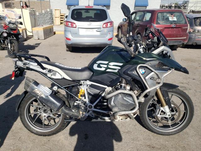 WB10M0308N6E98291 - 2022 BMW R 1250 GS GREEN photo 1