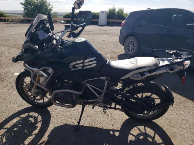 WB10M0308N6E98291 - 2022 BMW R 1250 GS GREEN photo 3
