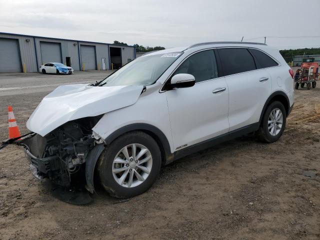 5XYPGDA56HG209485 - 2017 KIA SORENTO LX WHITE photo 1