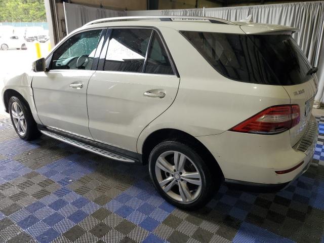 4JGDA5HB3CA057918 - 2012 MERCEDES-BENZ ML 350 4MATIC WHITE photo 2