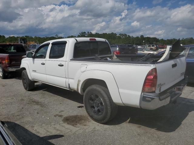 3TMKU72N66M006115 - 2006 TOYOTA TACOMA DOUBLE CAB PRERUNNER LONG BED WHITE photo 2