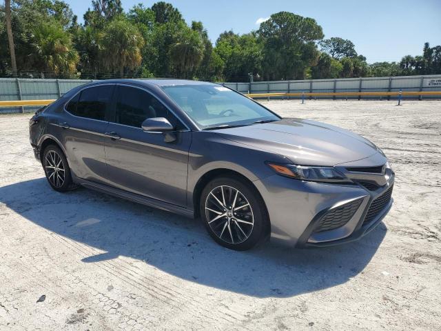 4T1G11AK9PU735897 - 2023 TOYOTA CAMRY SE NIGHT SHADE GRAY photo 4