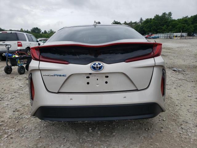 JTDKARFP0K3110336 - 2019 TOYOTA PRIUS PRIM SILVER photo 6