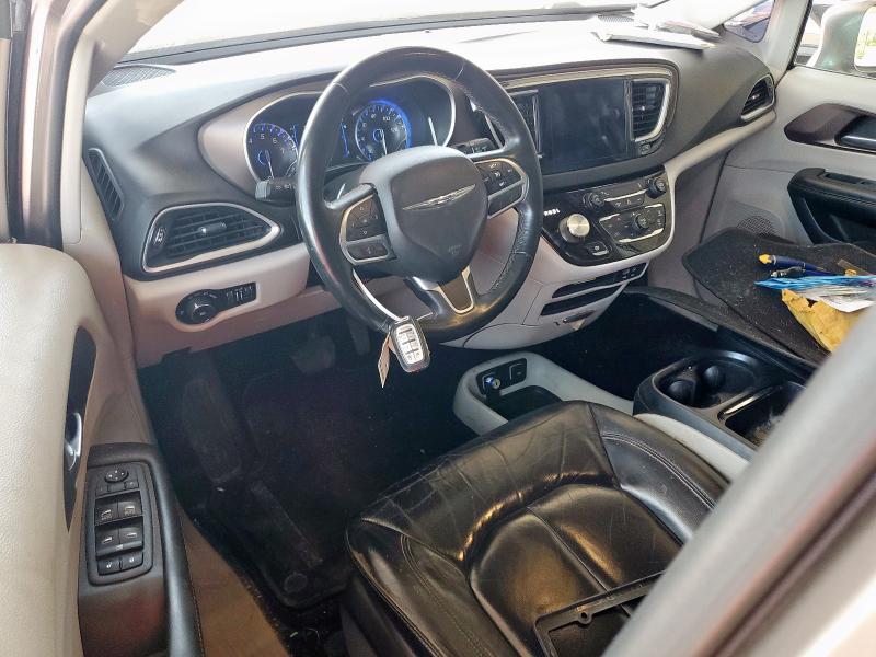 2C4RC1BG8HR576256 - 2017 CHRYSLER PACIFICA TOURING L BEIGE photo 8