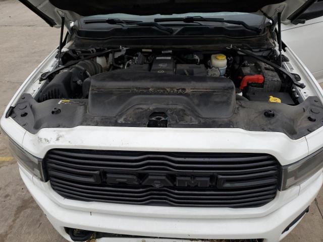 3C6UR5NL9LG172834 - 2020 RAM 2500 LARAMIE WHITE photo 11