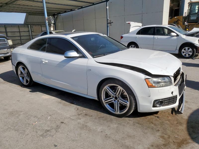WAUCVAFR3AA062902 - 2010 AUDI S5 PREMIUM PLUS WHITE photo 4