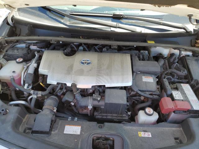 JTDKARFP6J3086106 - 2018 TOYOTA PRIUS PRIM WHITE photo 11