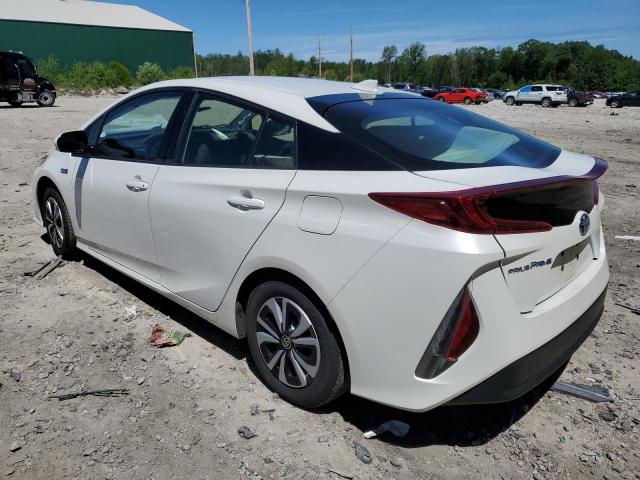 JTDKARFP6J3086106 - 2018 TOYOTA PRIUS PRIM WHITE photo 2