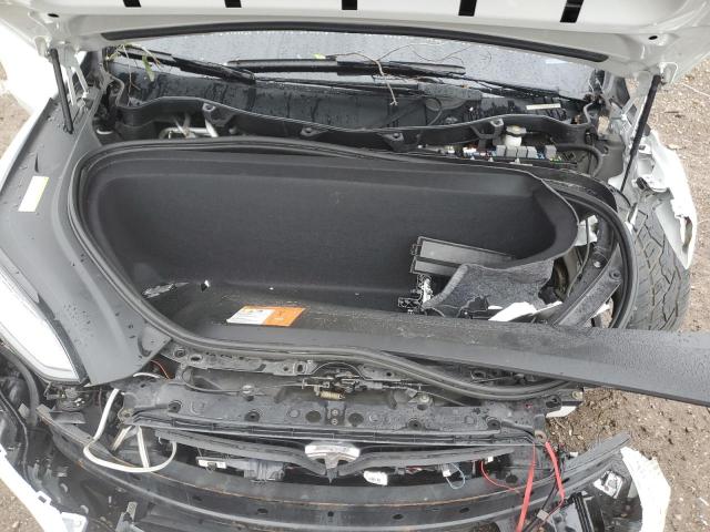 5YJXCAE26GF028032 - 2016 TESLA MODEL X Білий фото 12