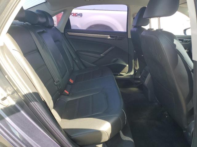 1VWDT7A36HC007178 - 2017 VOLKSWAGEN PASSAT R-LINE ნაცრისფერი ფოტო 10