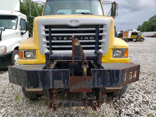 2FZAAWAK62AJ50760 - 2002 STERLING TRUCK L 8500 YELLOW photo 7