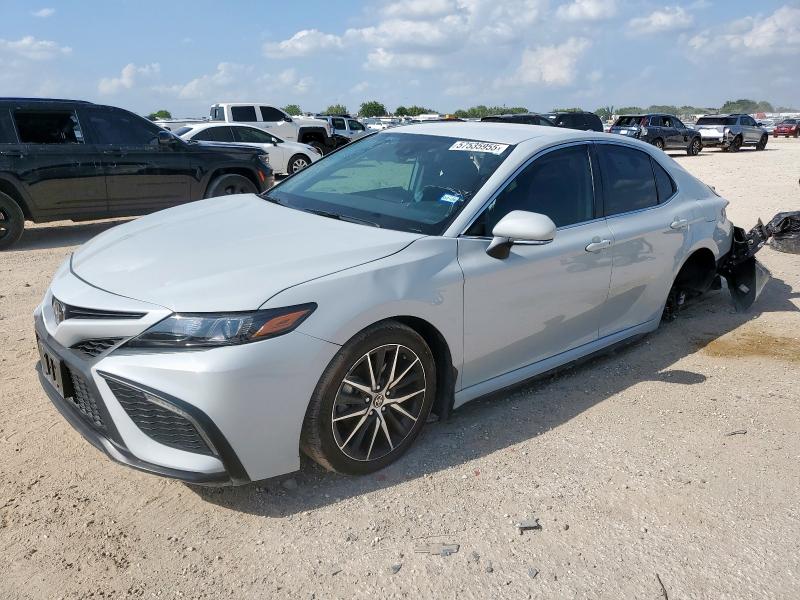 4T1G11AK4RU238176 - 2024 TOYOTA CAMRY SE NIGHT SHADE WHITE photo 1