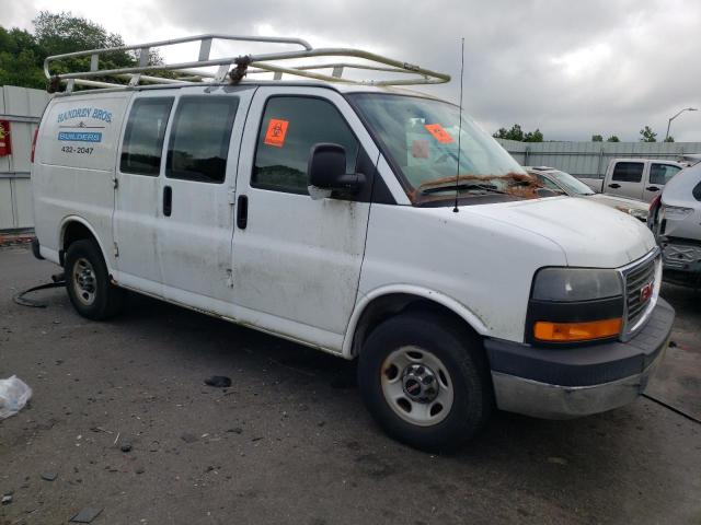 1GTGG25C581102893 - 2008 GMC SAVANA G2500 WHITE photo 4