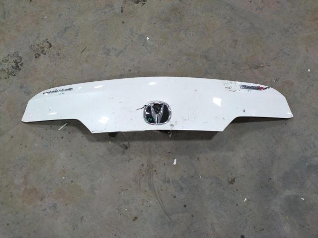 19UUB6F53NA001521 - 2022 ACURA TLX TECH A WHITE photo 12