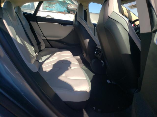 5YJSA1CP3DFP07460 - 2013 TESLA MODEL S Сірий фото 6